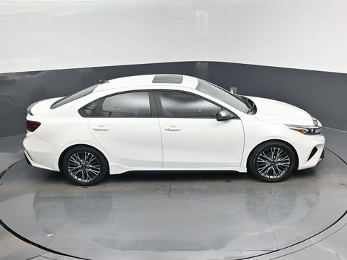Used 2023 Kia Forte GT-Line w/ GT-Line Premium Package image 40
