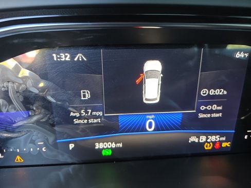 Certified 2023 Volkswagen Jetta SE image 11