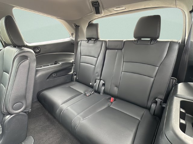 Used 2019 Honda Pilot Touring image 20