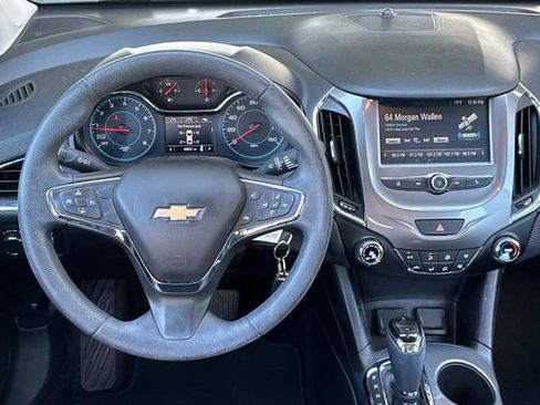 Used 2016 Chevrolet Cruze LT image 16