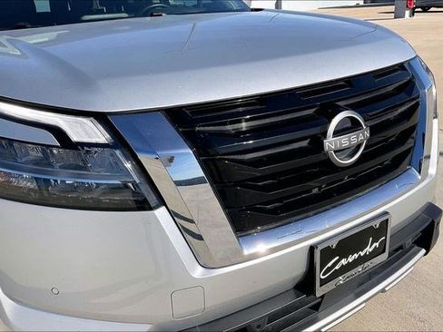 Used 2022 Nissan Pathfinder Platinum w/ Cargo Package image 34