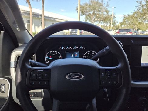 Used 2025 Ford F250 XLT image 22