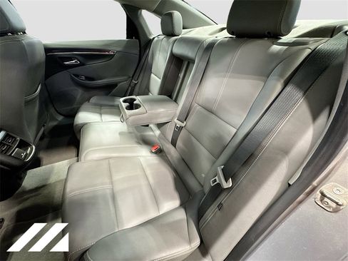 Used 2019 Chevrolet Impala LT image 24