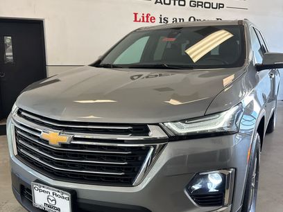 Used 2023 Chevrolet Traverse LT