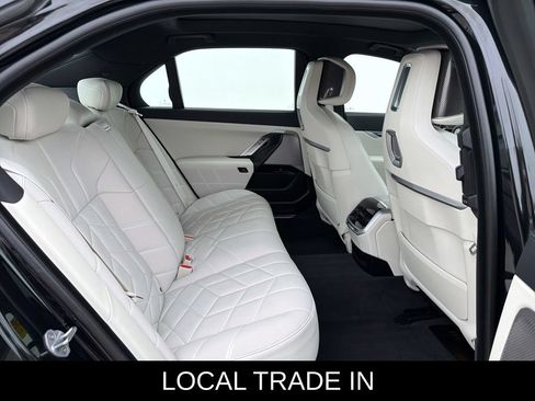 Used 2025 BMW 760i xDrive AWD/4WD image 13
