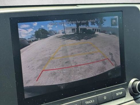 Used 2023 Hyundai Kona SEL FWD image 11