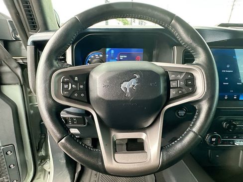Used 2021 Ford Bronco First Edition AWD/4WD image 17