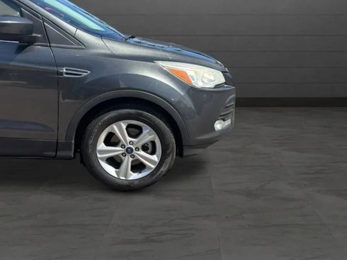Used 2015 Ford Escape SE w/ Equipment Group 201A FWD image 49