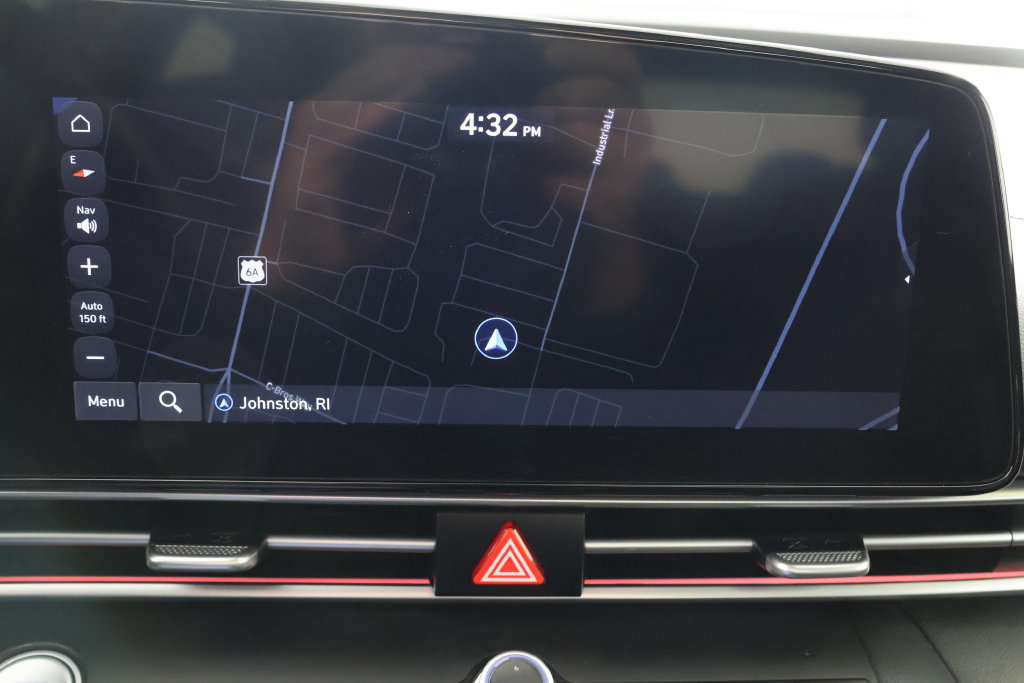 Used 2025 Hyundai Elantra SEL FWD image 14