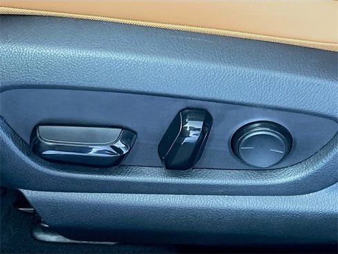 Used 2020 Lexus UX 250h image 12