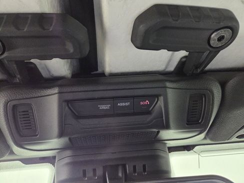 Used 2025 Jeep Wrangler Sahara w/ Safety Group image 21
