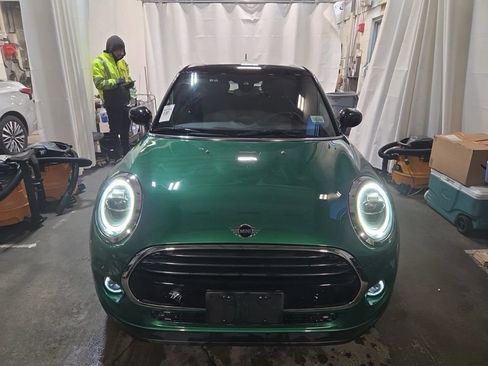 Used 2020 MINI Cooper 4-Door Hardtop w/ Storage Package image 3