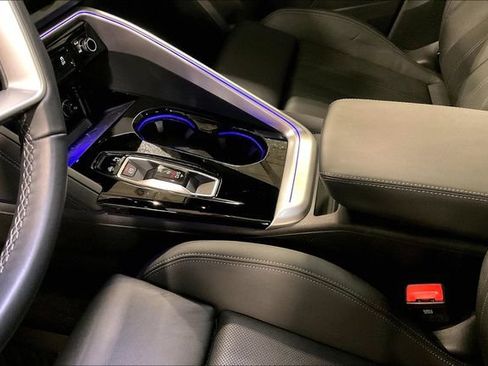Certified 2025 Audi Q5 Premium Plus w/ Premium Plus AWD/4WD image 17