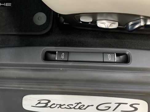 Used 2025 Porsche 718 Boxster GTS image 16