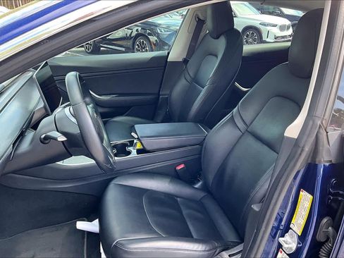 Used 2018 Tesla Model 3 Long Range image 7