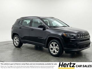 Used 2025 Jeep Compass Latitude video 1