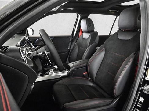 New 2026 Mercedes-Benz GLB 35 AMG 4MATIC image 18