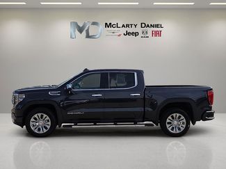 Used 2025 GMC Sierra 1500 Denali w/ Technology Package AWD/4WD video 3