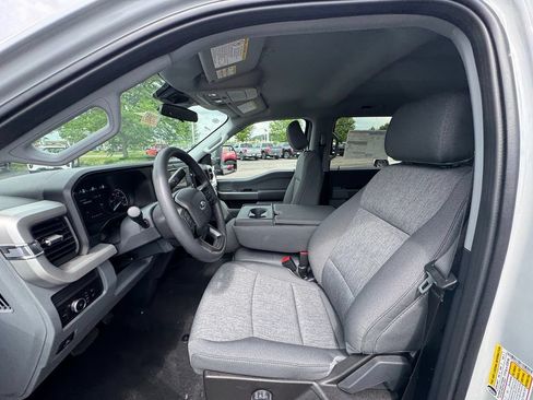 New 2026 Ford F250 XL w/ STX Appearance Package AWD/4WD image 9