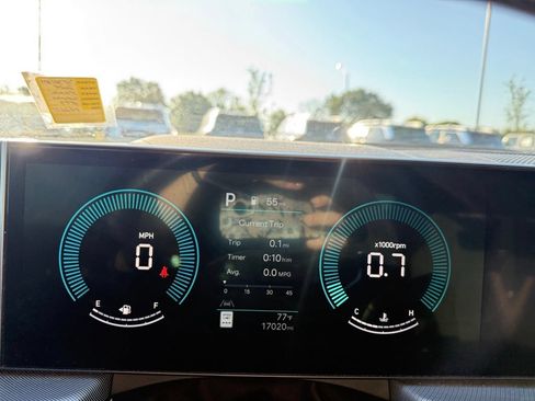 Certified 2024 Hyundai Sonata SEL FWD image 14