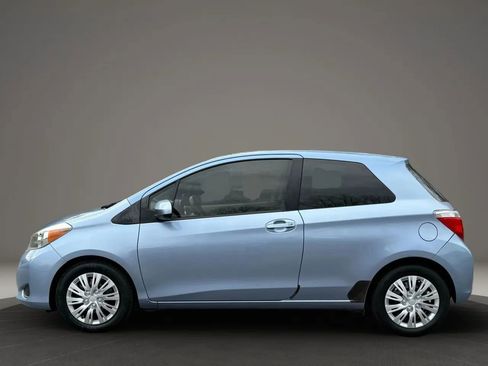 Used 2014 Toyota Yaris L image 8