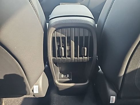 New 2026 Hyundai Kona Limited AWD/4WD image 33