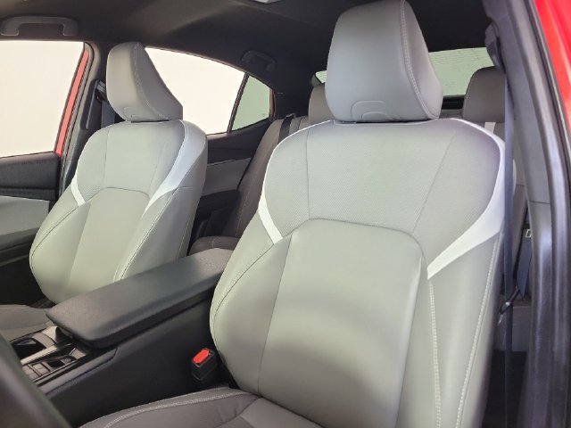 Used 2025 Toyota Camry SE FWD image 20