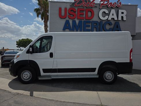 Used 2025 RAM ProMaster 2500 w/ U-Haul Equipment Group FWD image 3