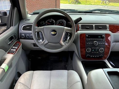 Used 2013 Chevrolet Silverado 3500 LTZ w/ LTZ Plus Package image 17