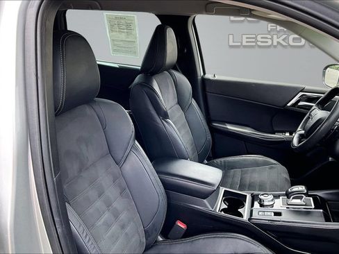 Used 2023 Mitsubishi Outlander SE AWD/4WD image 7