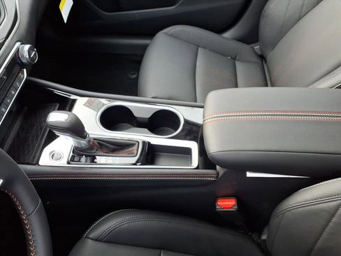 New 2025 Nissan Altima 2.5 SR image 15