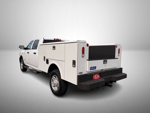 Used 2022 RAM 3500 Tradesman AWD/4WD image 3