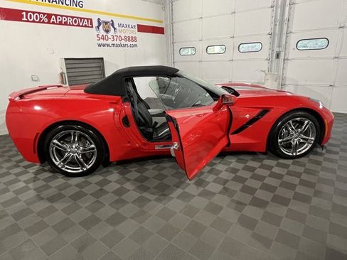 Used 2016 Chevrolet Corvette Stingray Convertible w/ 2LT Preferred Equipment Group image 16