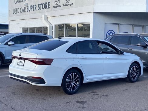 New 2025 Volkswagen Jetta Sport image 5