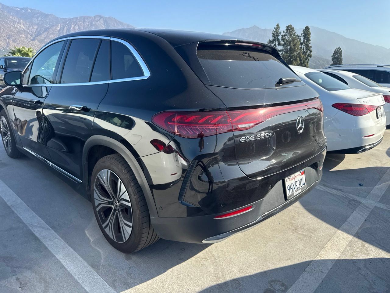 Used 2023 Mercedes-Benz EQE 350+ SUV image 6