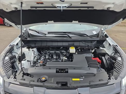 New 2026 Nissan Pathfinder Platinum image 33