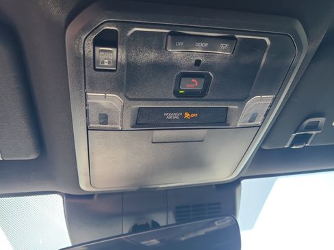 Used 2024 Toyota Tacoma TRD Sport image 29