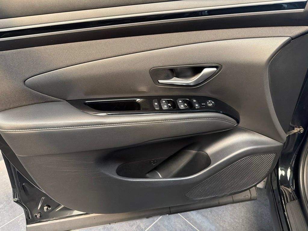 Used 2022 Hyundai Tucson SEL w/ Convenience Package FWD image 17