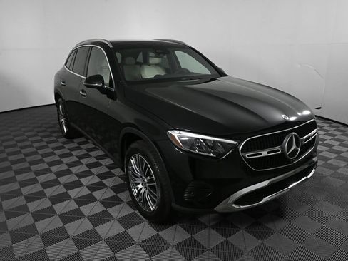 Certified 2024 Mercedes-Benz GLC 300 4MATIC image 24