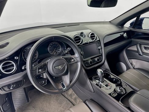 Certified 2019 Bentley Bentayga image 11
