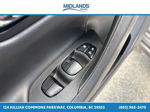 Used 2016 Nissan Altima 2.5 SR FWD image 14