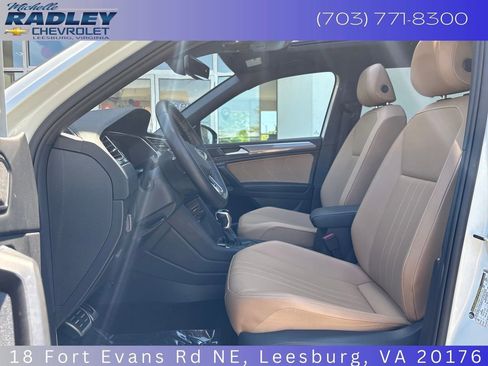 Used 2023 Volkswagen Tiguan SE R-Line AWD/4WD image 21