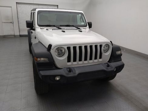 Used 2018 Jeep Wrangler Unlimited Sport S AWD/4WD image 14