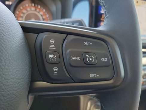 New 2026 Jeep Gladiator Sport AWD/4WD image 18