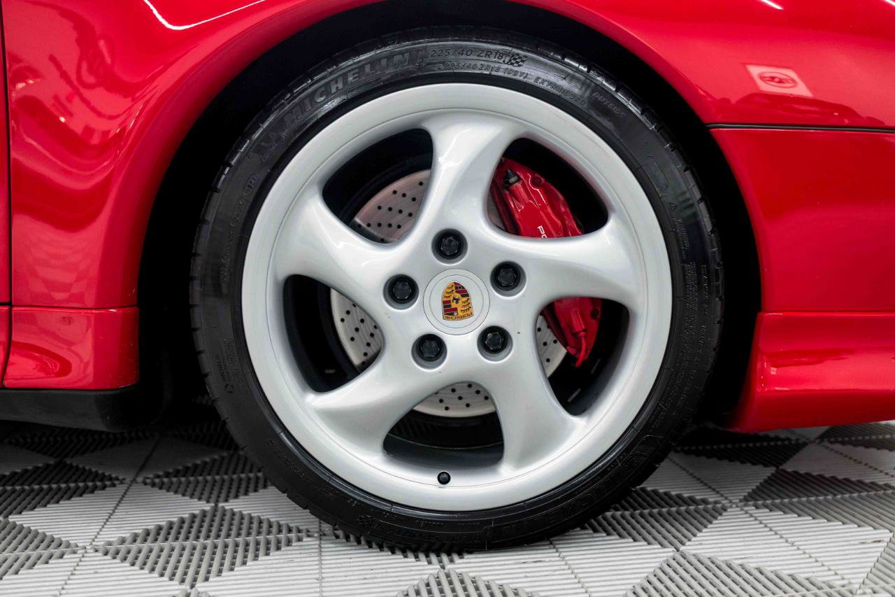 Used 1998 Porsche 911 Carrera 4S AWD/4WD image 33