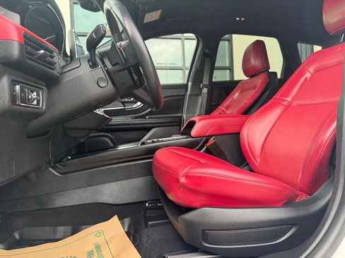 Used 2023 Lincoln Corsair Reserve w/ Equipment Group 201A image 10