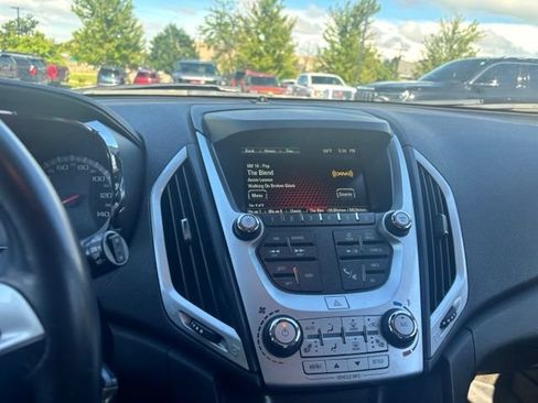 Used 2017 GMC Terrain SLE w/ Driver Alert Package I AWD/4WD image 10