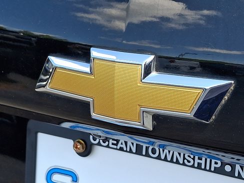Used 2021 Chevrolet Equinox Premier FWD image 29