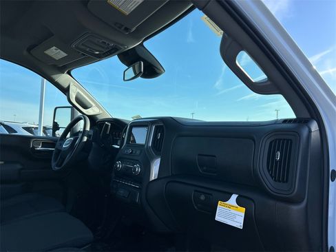 New 2026 GMC Sierra 2500 Pro w/ Convenience Package image 31
