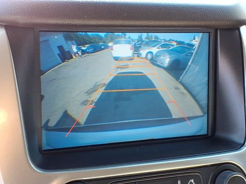 Used 2015 Chevrolet Suburban LTZ AWD/4WD image 11